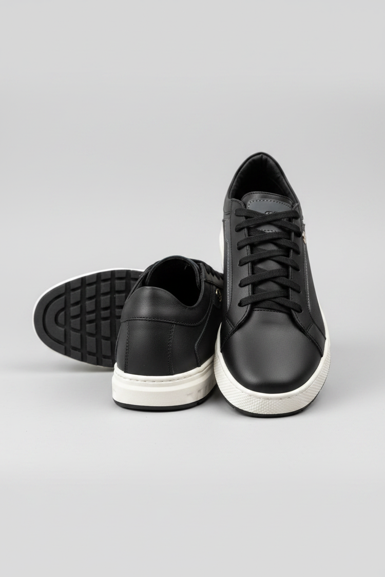 Zapato Negro Cuero - Fondo Gris